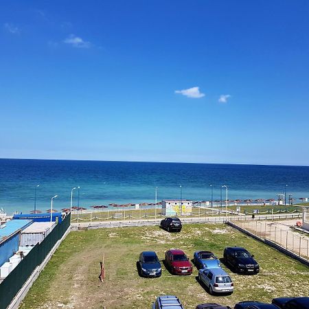 Sara Vama Veche Exterior foto
