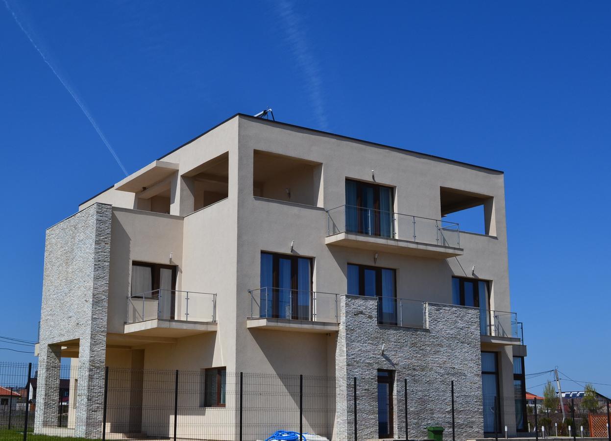 Sara Vama Veche Exterior foto